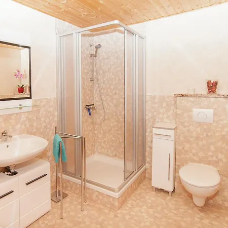 Peaceful In Gehren, Cleaning Included Casa vacanze *